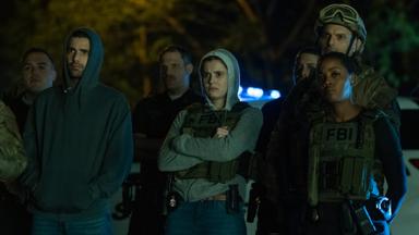 Task: Unidad especial 1x4