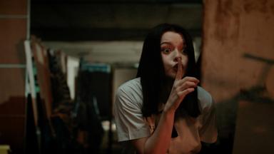 La chica nueva: El reinicio 1x5