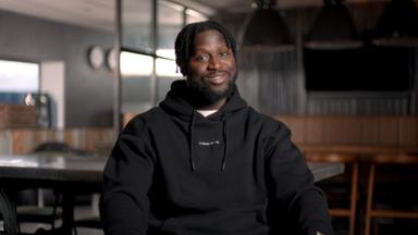 Bienvenidos al Wrexham 2x5