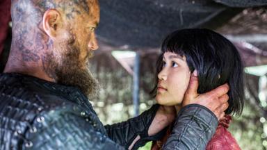 Vikings 4x7