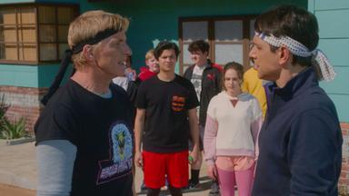 Cobra Kai 4x1