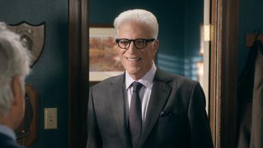 Un hombre infiltrado 2x1